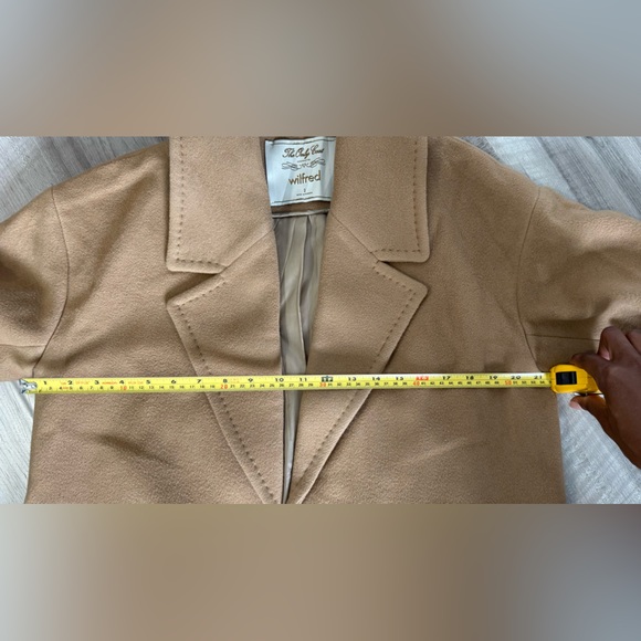 Wilfred The Only Coat - Picture 2 of 3